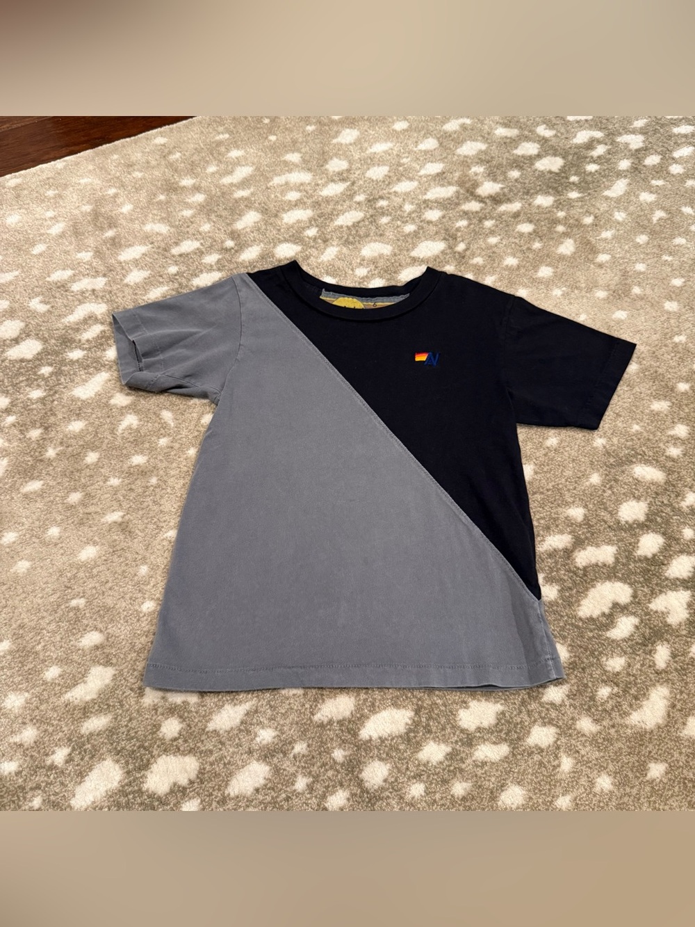 Boys Bundle (3) Aviator Nation Kids' Grey Graphic Tees. Size 6 - Picture 5 of 11
